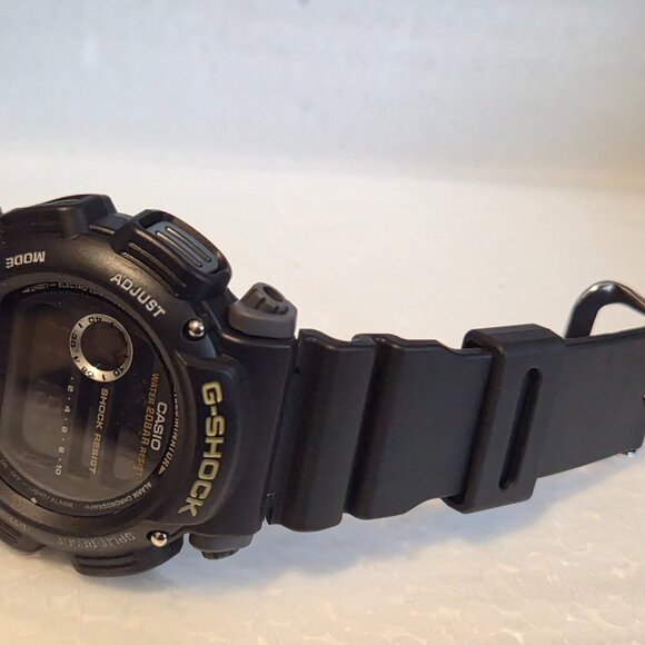 G Shock digital in nearly new condition. - Picture 8 of 10